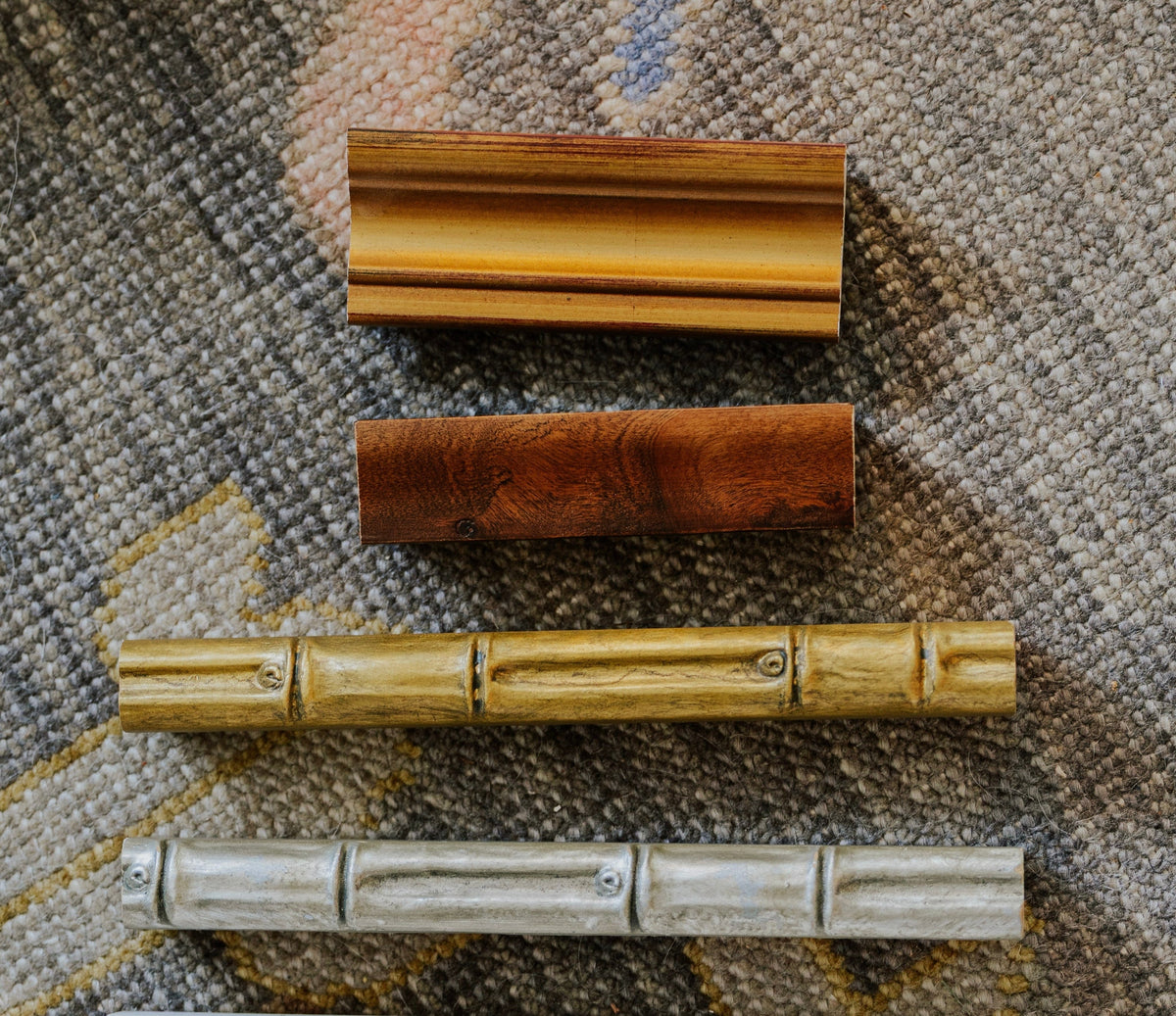 Frame options: gold, burl wood, gold bamboo, silver bamboo, glossy white